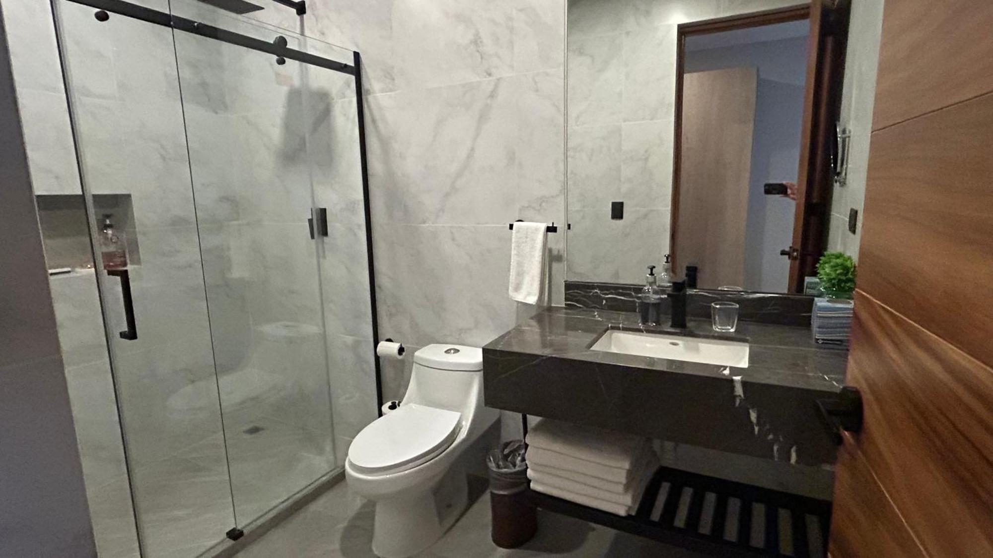 Suites Athos4 Cancún Esterno foto
